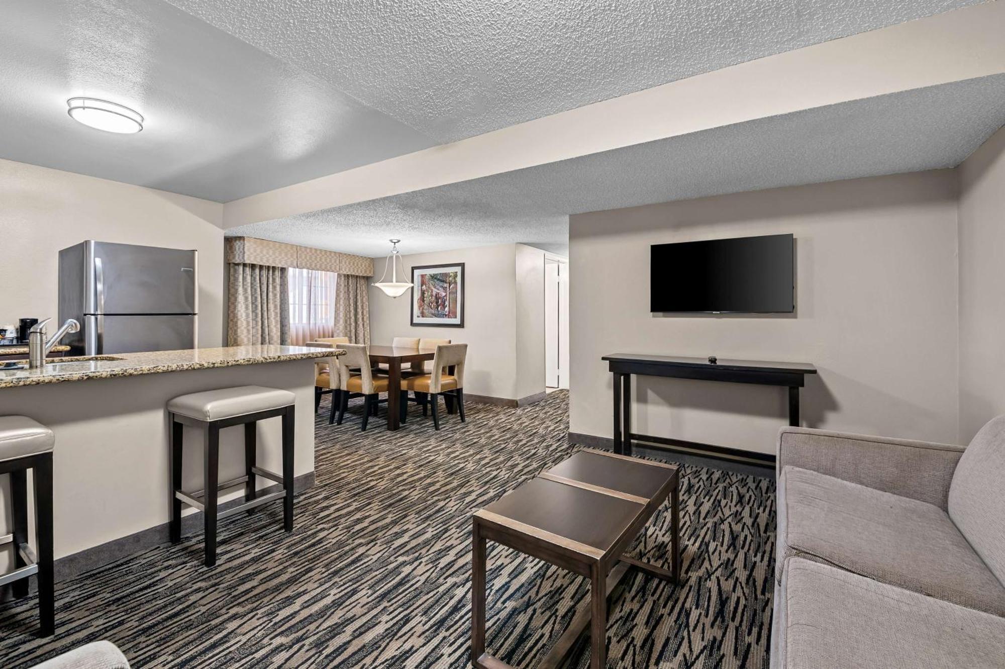 Best Western Los Alamitos Inn & Suites Luaran gambar